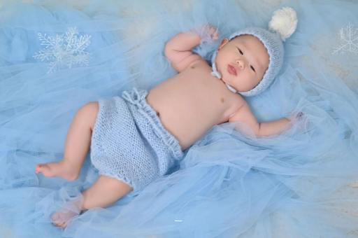 江西宝宝老喊肚子疼还发烧